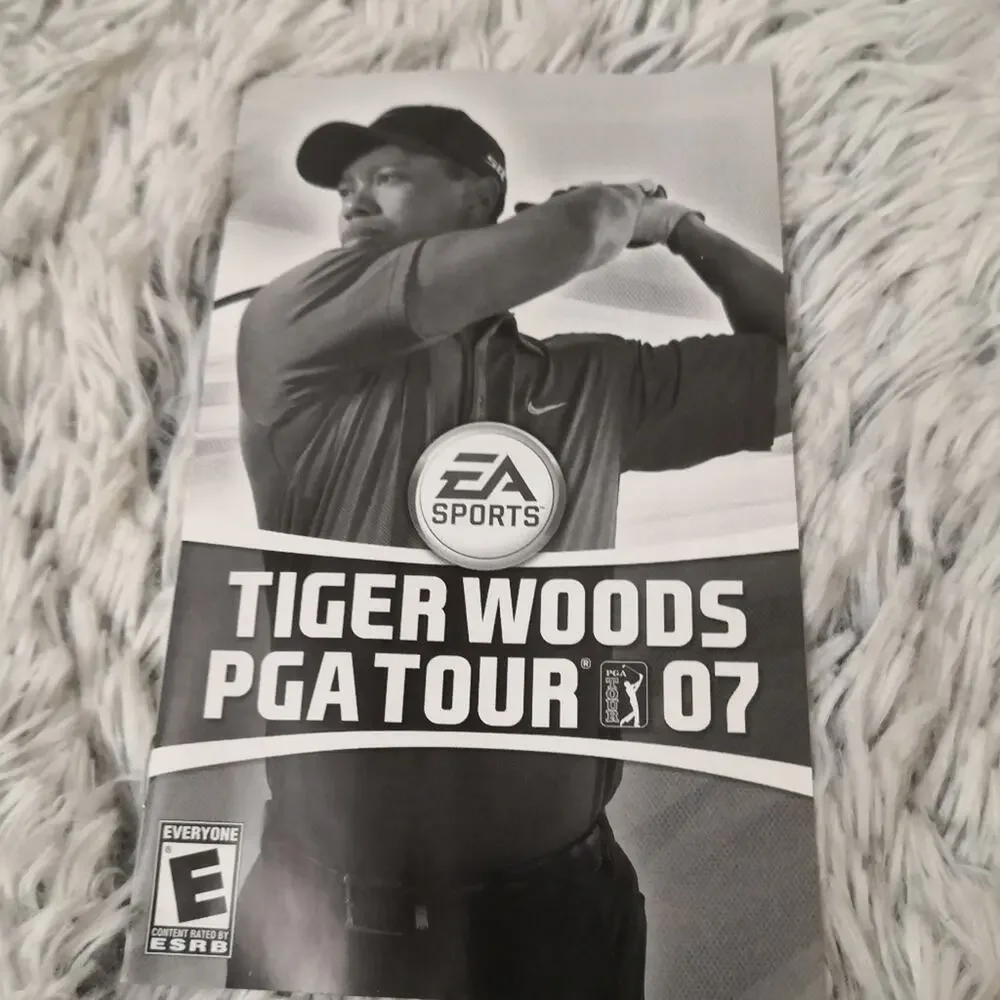 Tiger Woods PGA Tour Playstation 2 Golf PS2 Sports Gamers Christmas Electronics